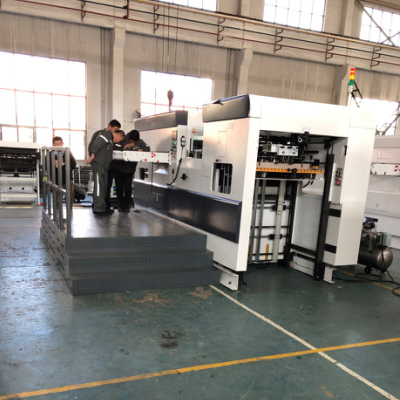 Yuyin die-cutting and stripping machine inspection
