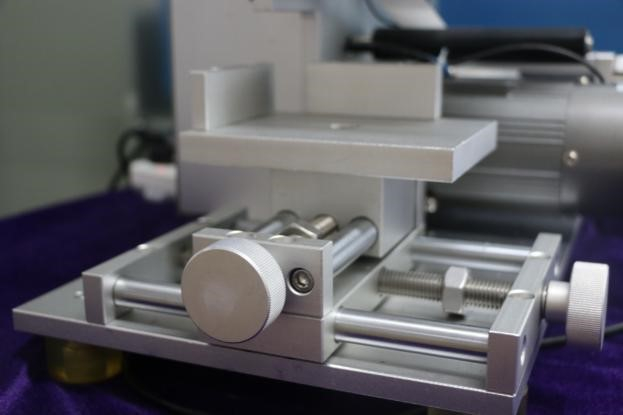 LQ-FL Flat labeling machine