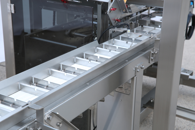 LQ-ZH250 Multifunctional Automatic Cartoning Machine