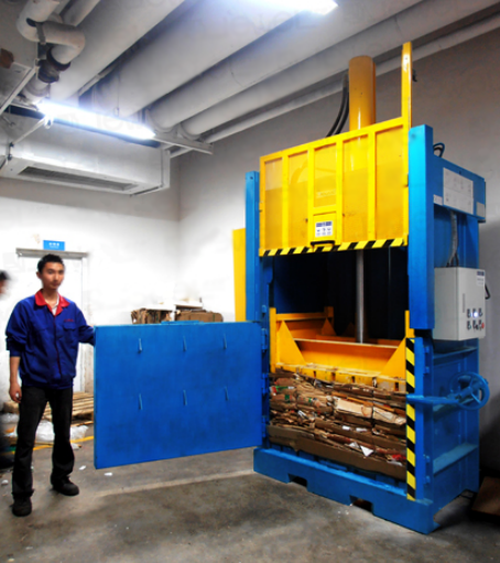 LQ-MD 1070T30M & 1075T40M & 5076T50M Hydraulic Vertical Baler